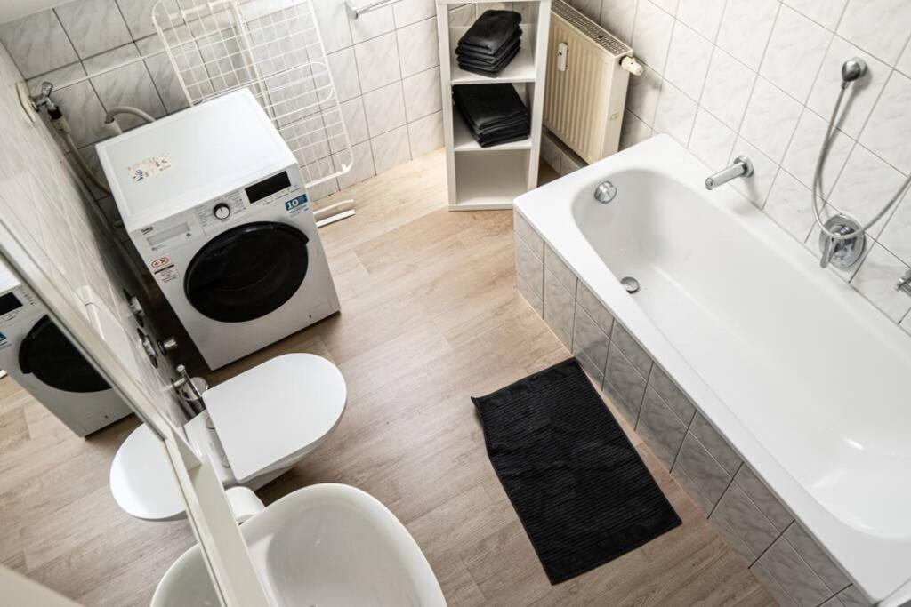 Gemütliche Ferienwohnung im Zentrum von Plauen Exterior foto